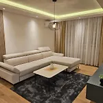 Apartman Ena *