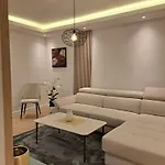 Ena Apartman *